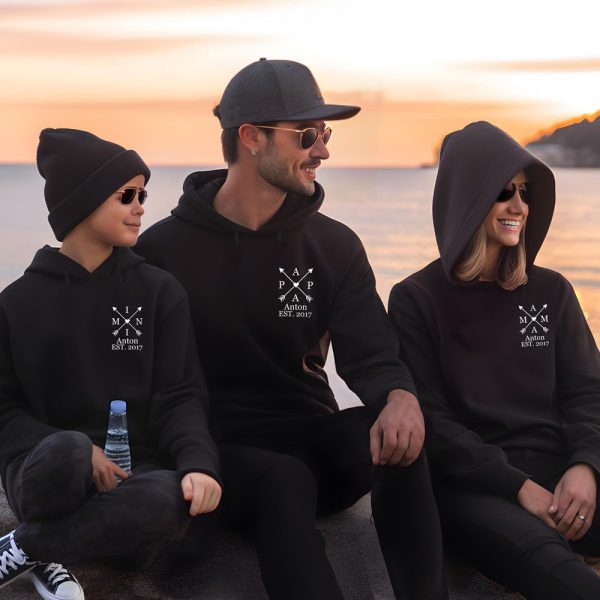 Matching family hoodies: Personalizable for dad, mom and mini. Personalized hoodies for the whole family. Christmas gift.